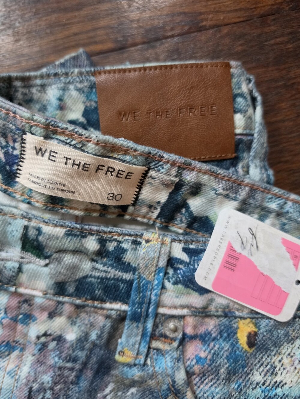 We The Free Tennessee Low-Rise Illusions Jeans - Picture 4 of 8